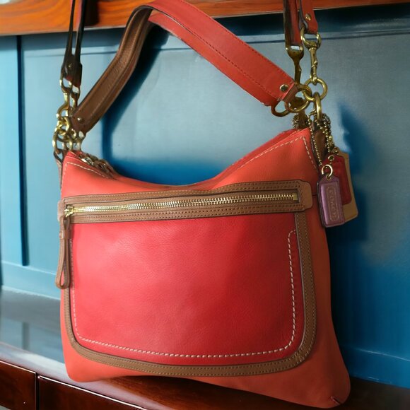 COACH "POPPY" 22432 Leather Color Block Perri Hippie Conv Shoulder/Cross… - Picture 4 of 16